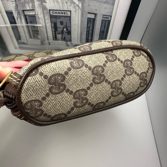 Gucci Supreme GG Monogram Clutch/Cosmetics Bag - Picture 7 of 9